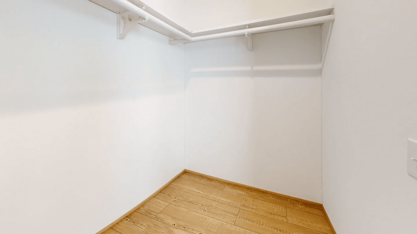 The reed (biloxi) bedroom home features