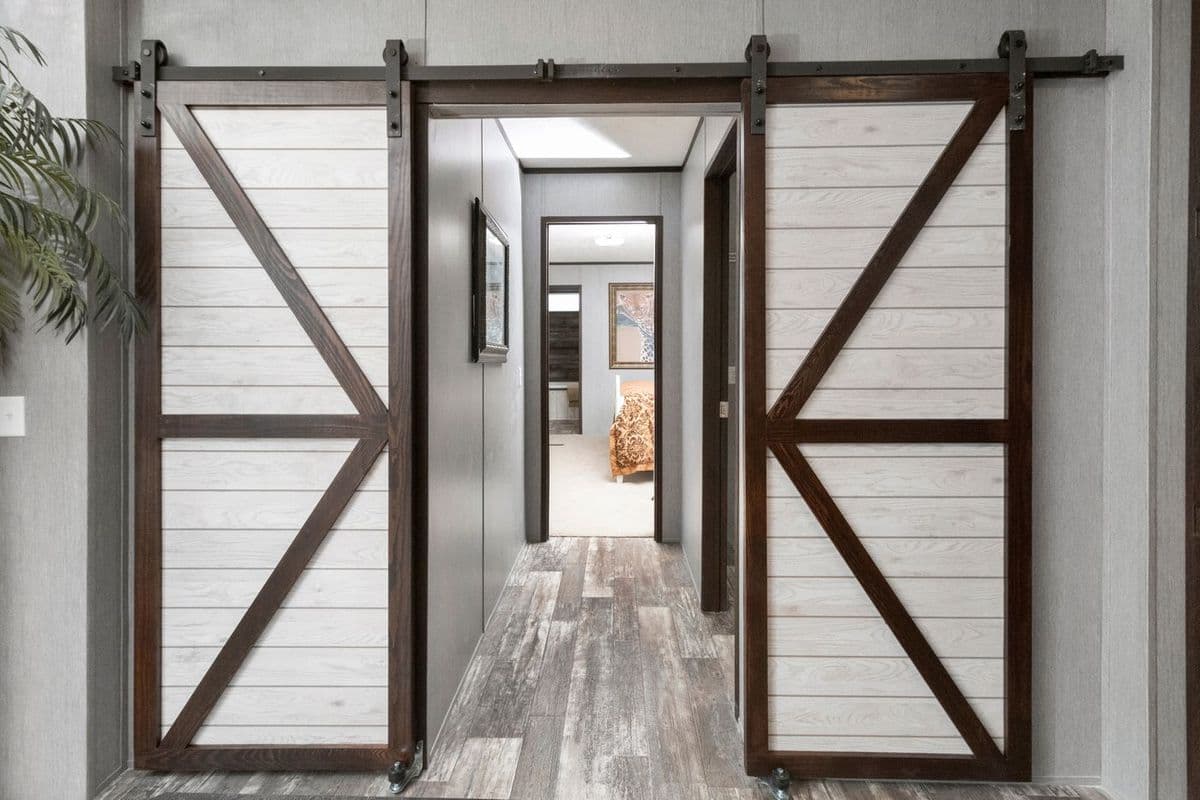 The seaside 1200 interior home features