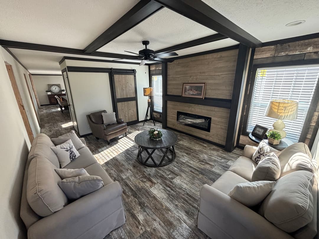 Boujee xl 2 interior home features