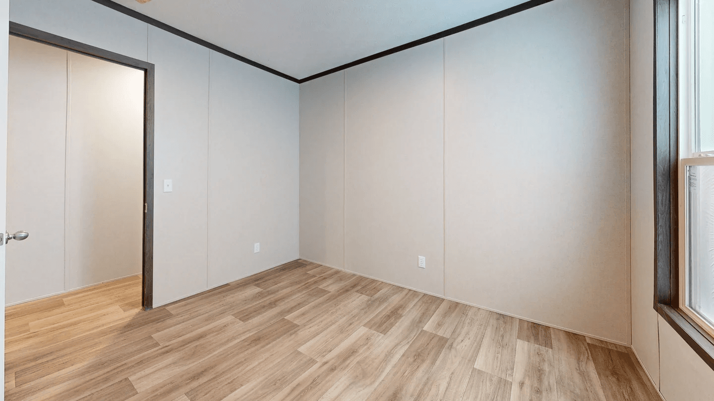 Essence bedroom home features