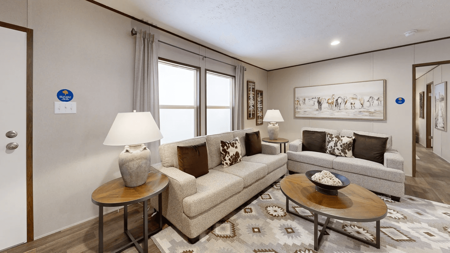 Maple interior home features