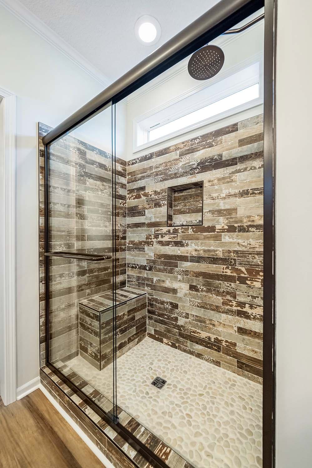 Ellistown bathroom home features