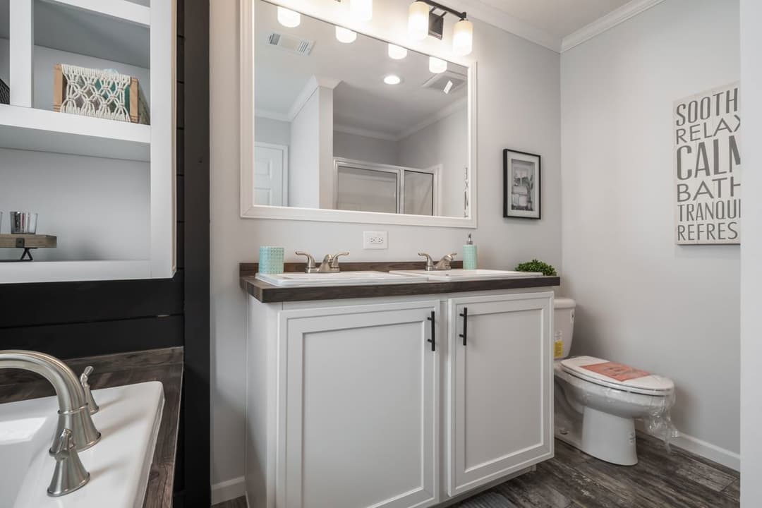 The mercer bathroom home features