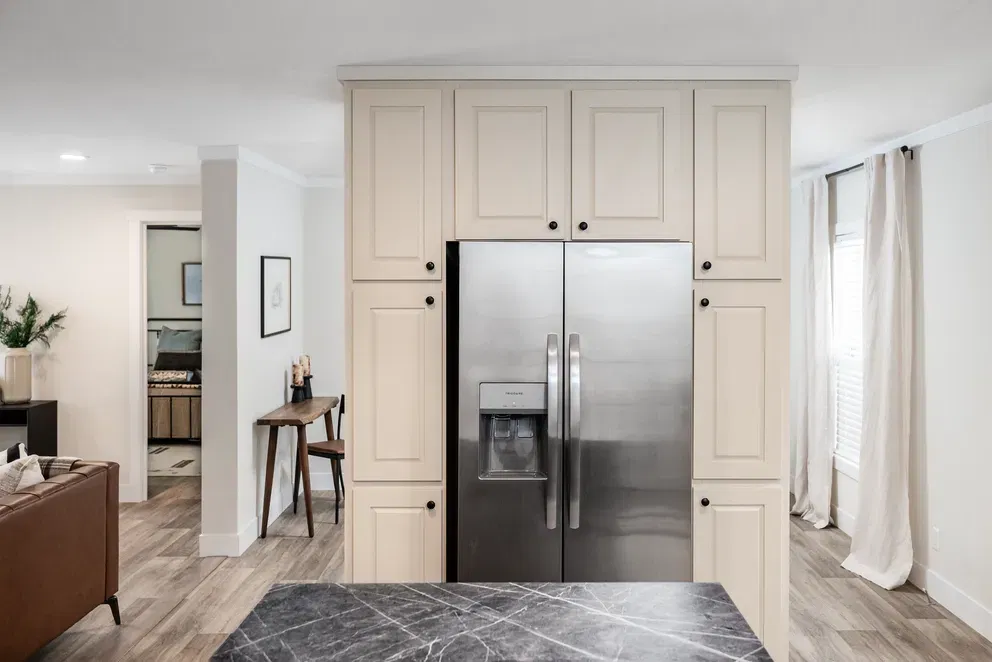 Shout kitchen home features