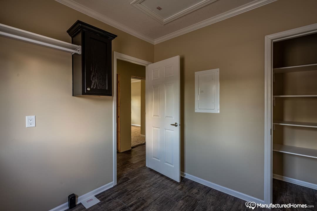 Ace interior home features