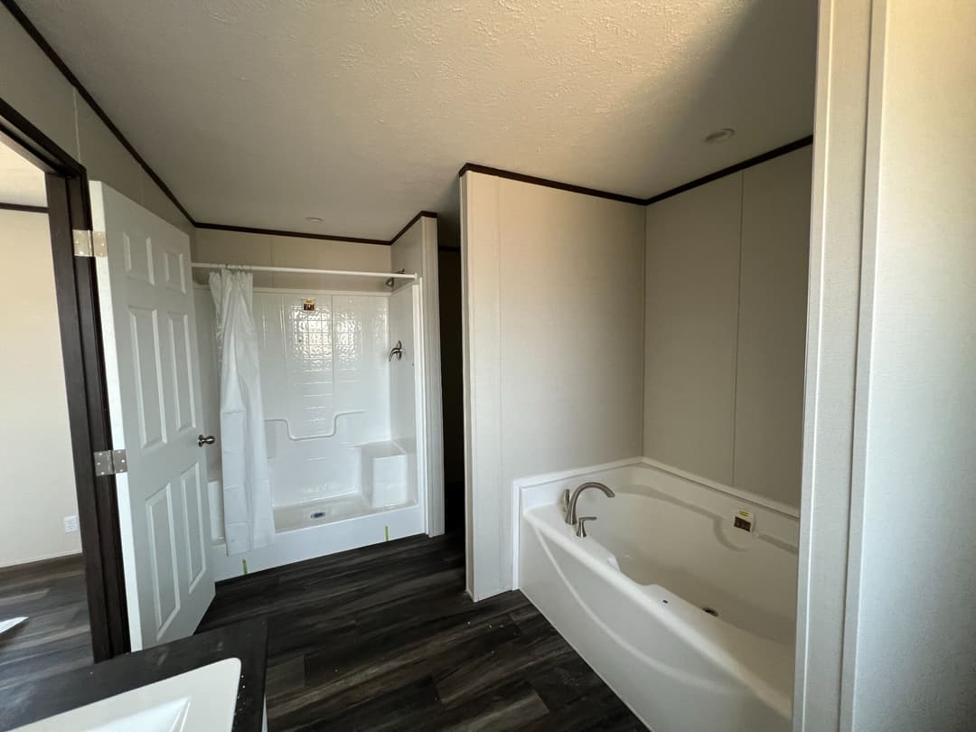 Desire bathroom home features