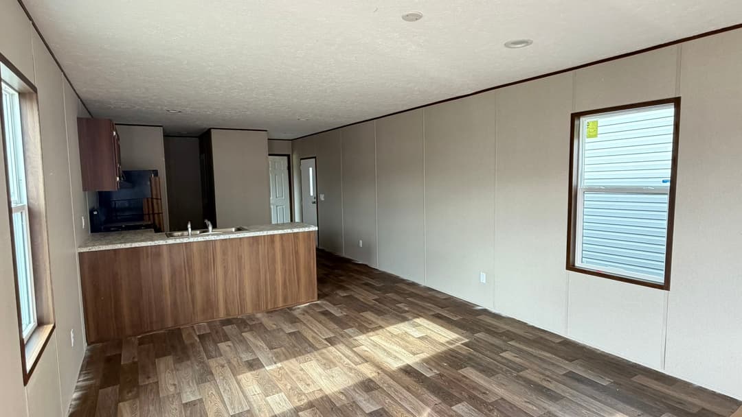 Magnolia interior home features