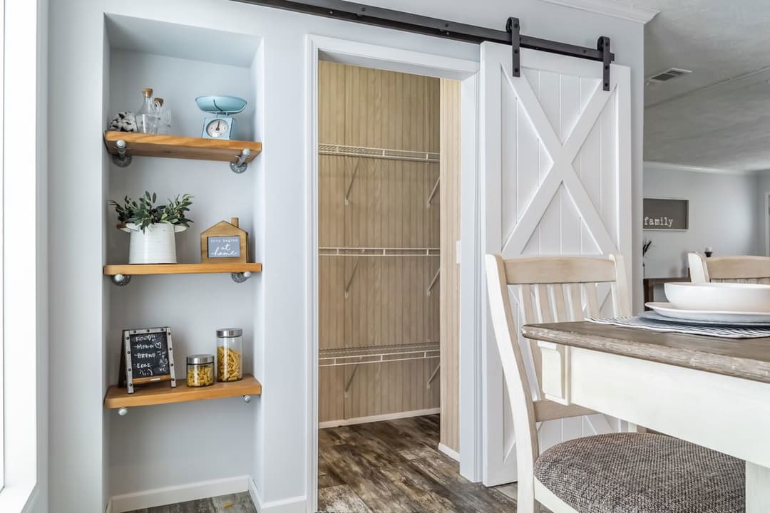 The leahy interior home features