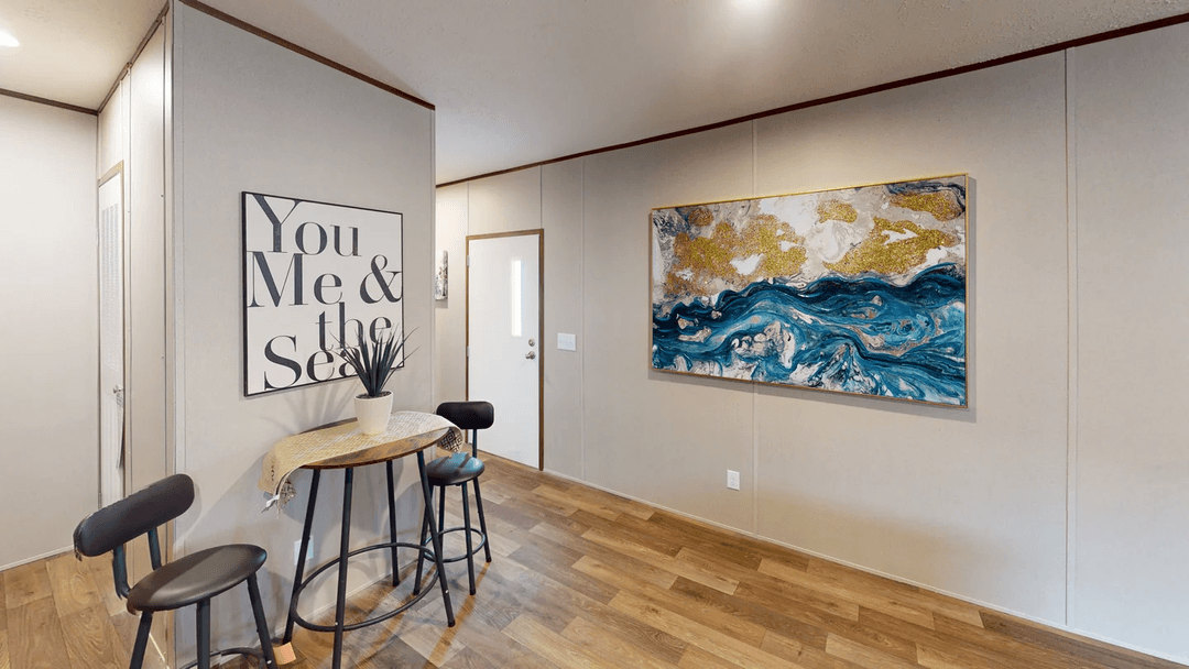 Elm interior home features