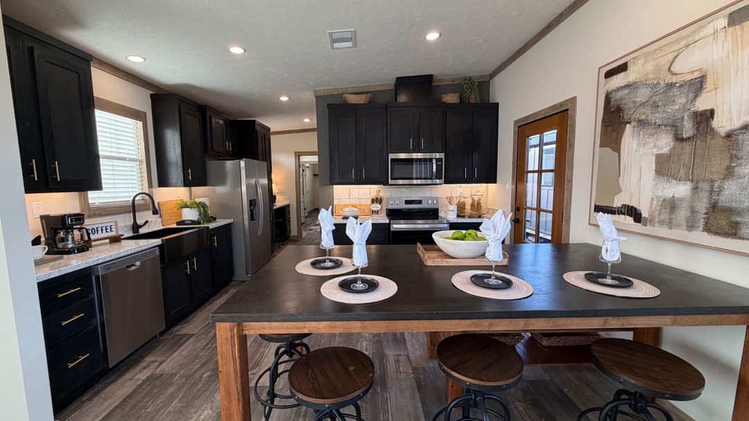 The keystone (biloxi) exterior home features