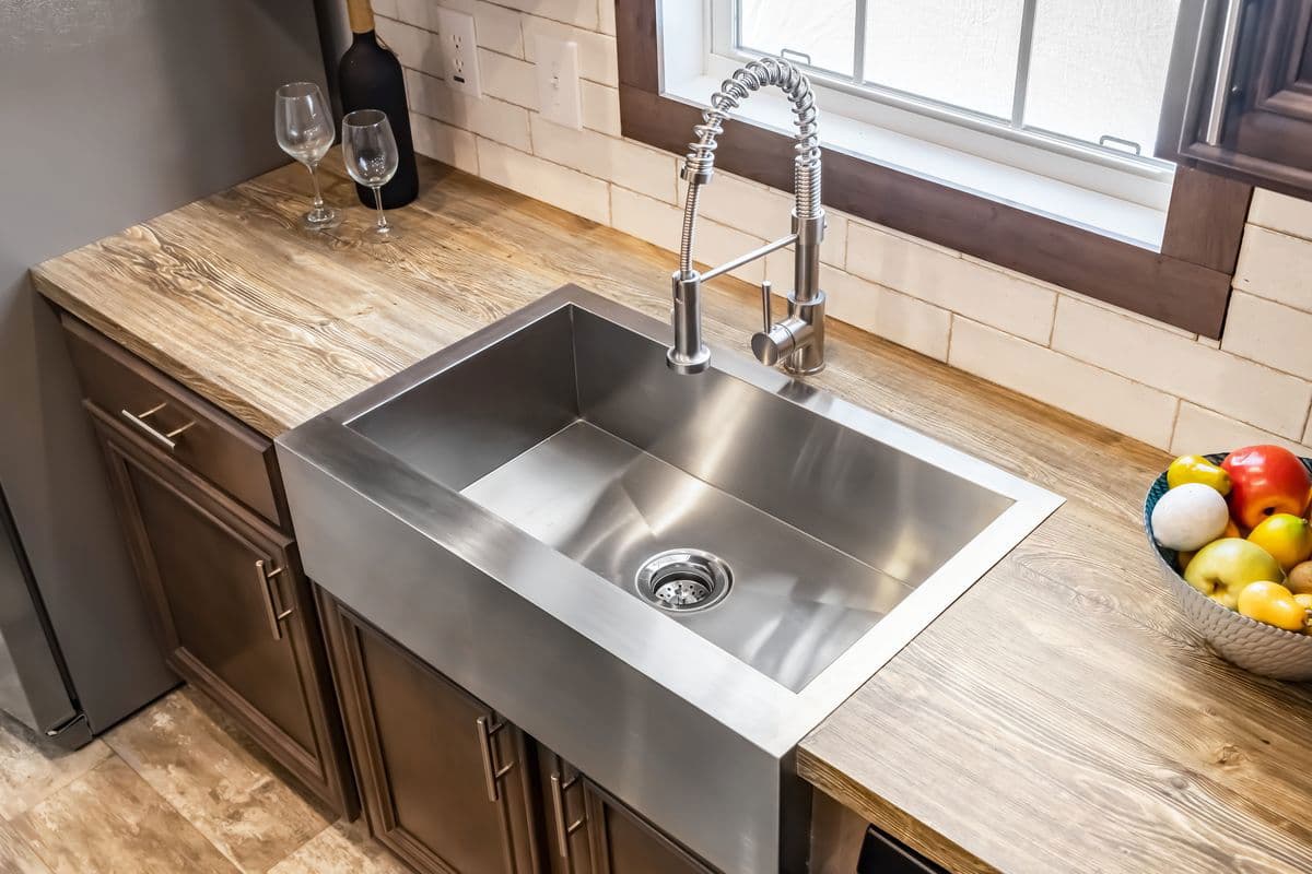 The turner kitchen home features