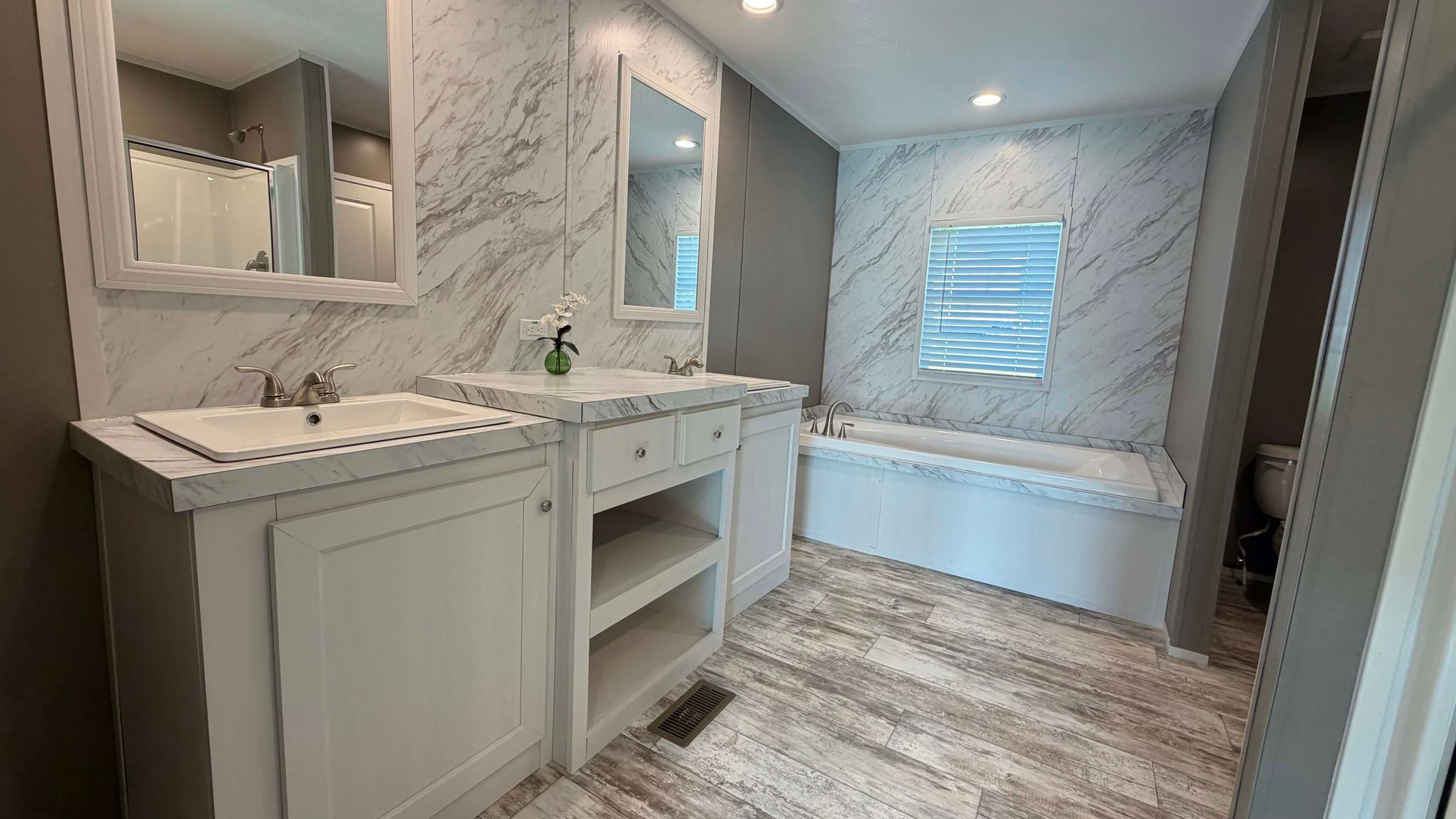 Bella vista bathroom home features
