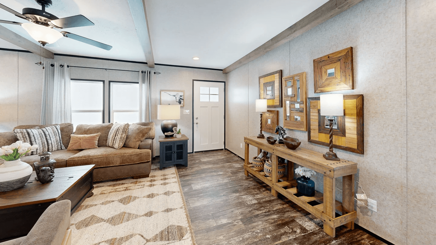 Tributary (biloxi)  home features