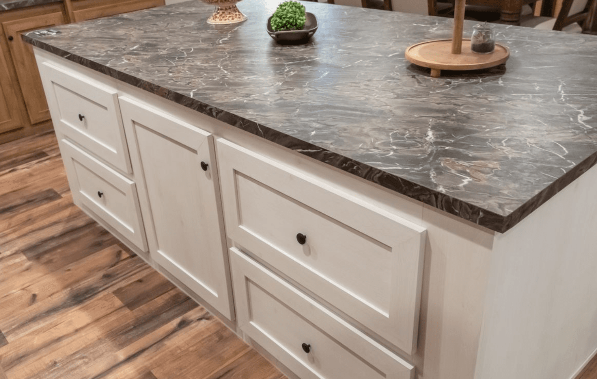 Mountain view  home features