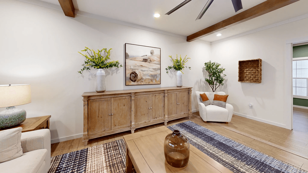 The rocking chair (biloxi) interior home features