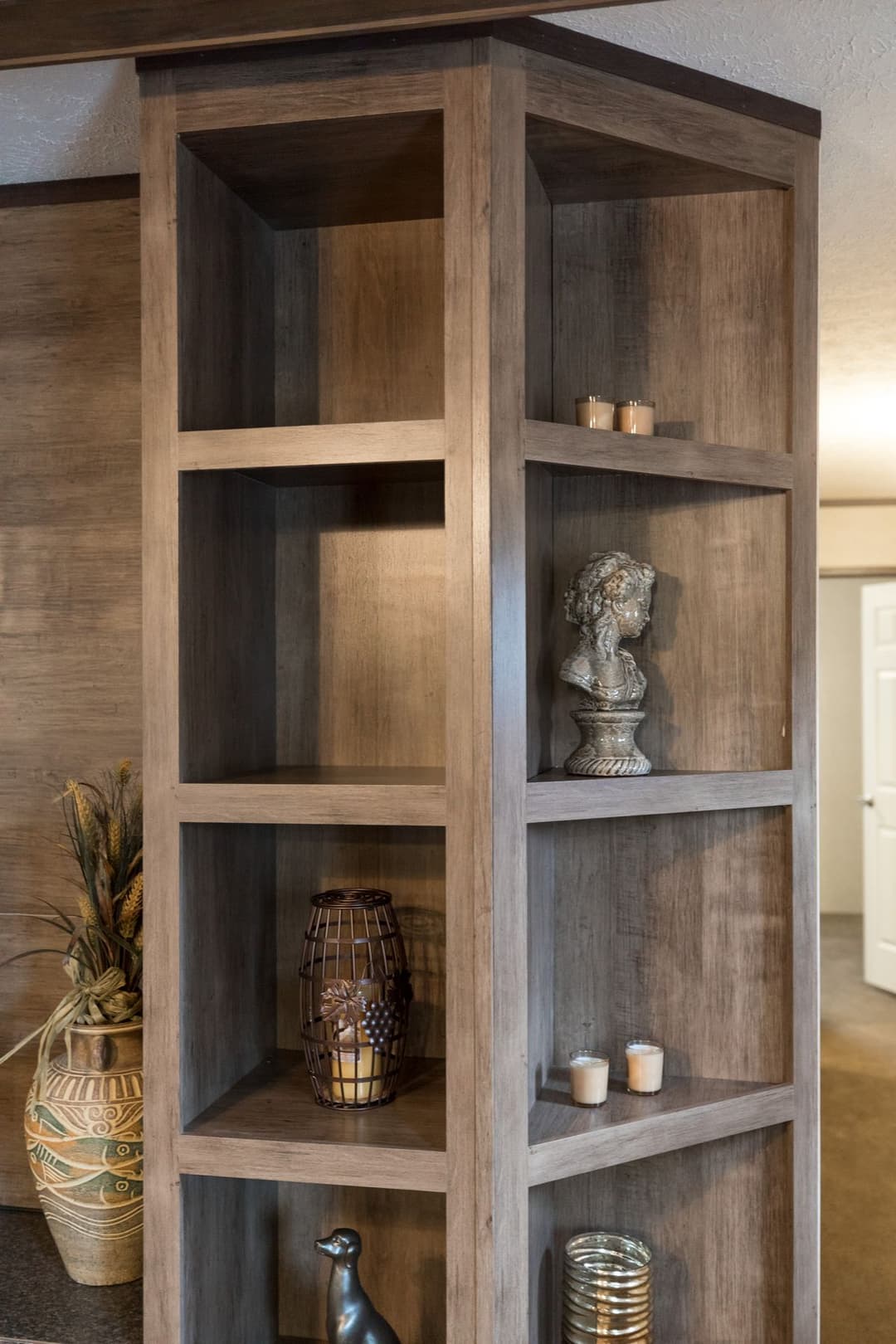 The anniversary ann16763a interior home features