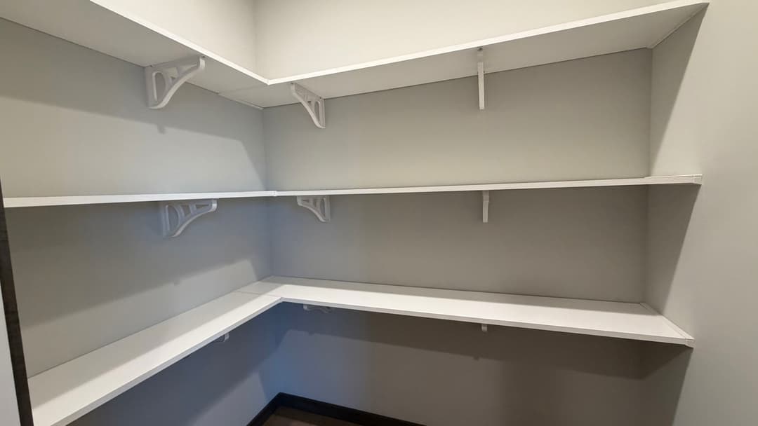 The keep (biloxi) interior home features