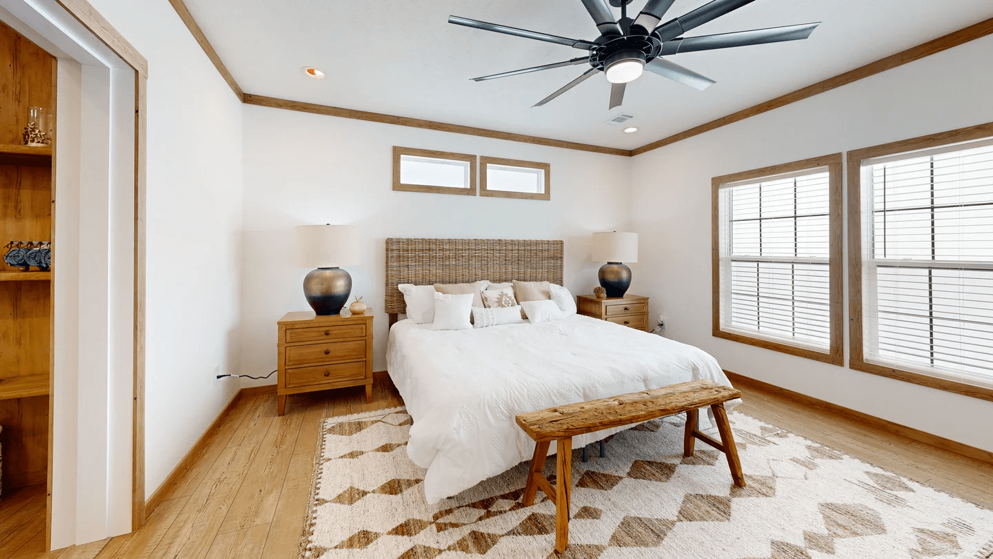 The reed (biloxi)  home features