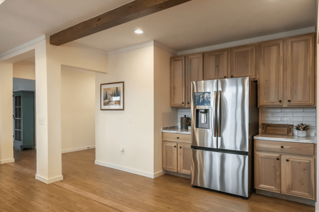 The rocking chair kitchen home features