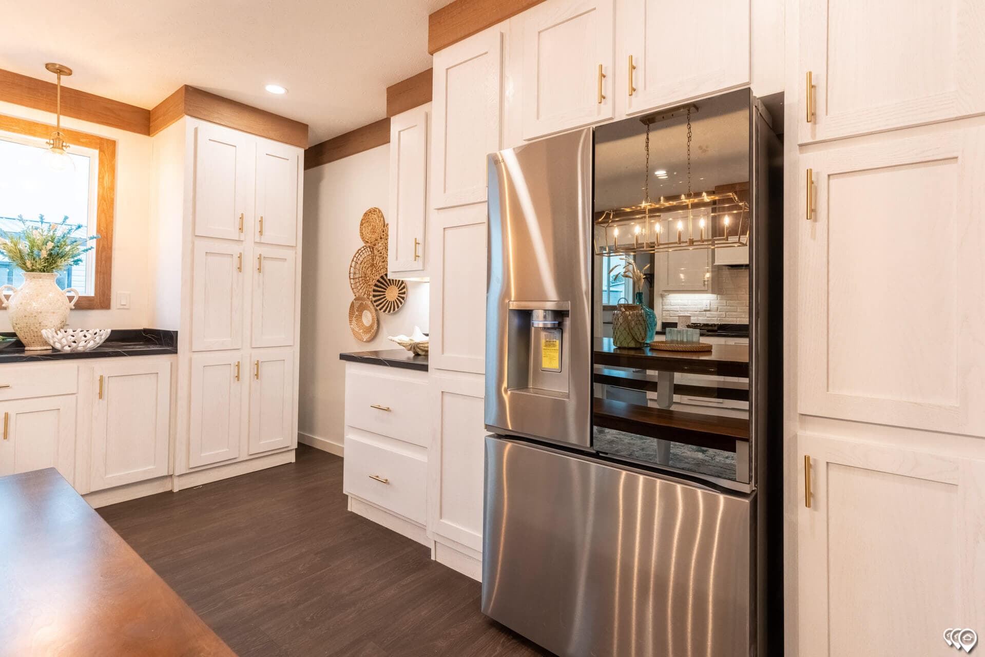 Twin creek kitchen home features