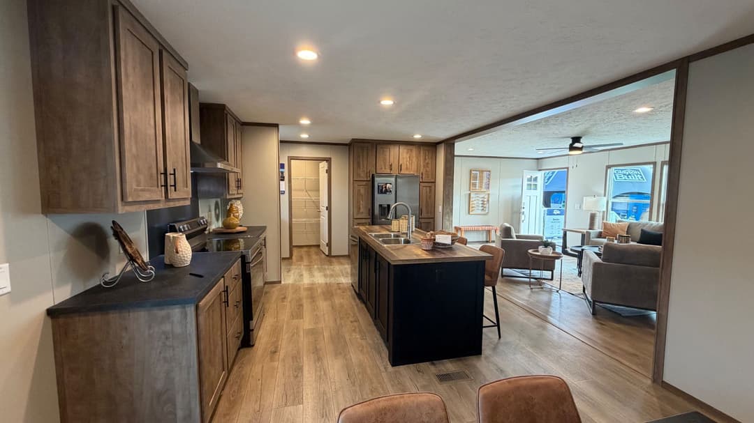 Sevier (biloxi) interior home features