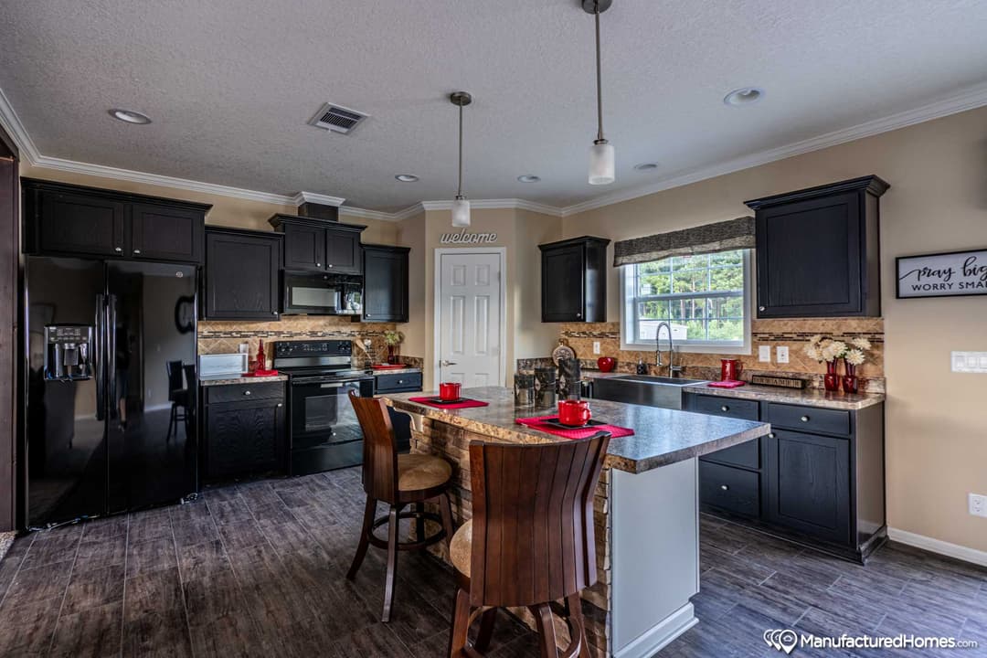 Ace kitchen home features