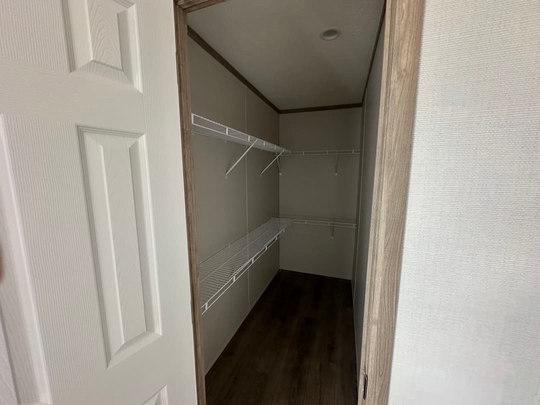 Edge interior home features