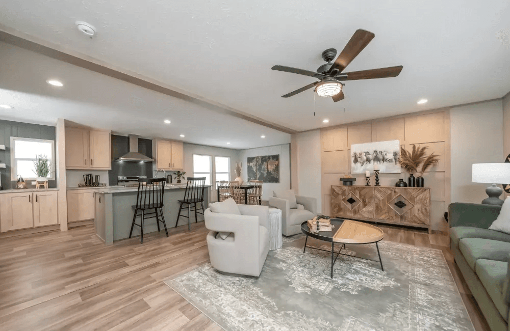 Crockett interior home features