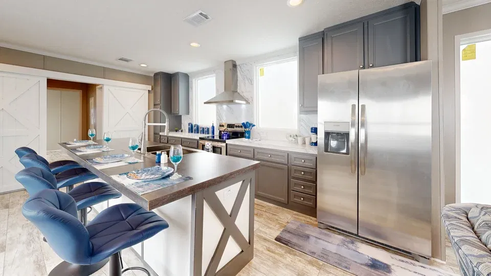 Major kitchen home features