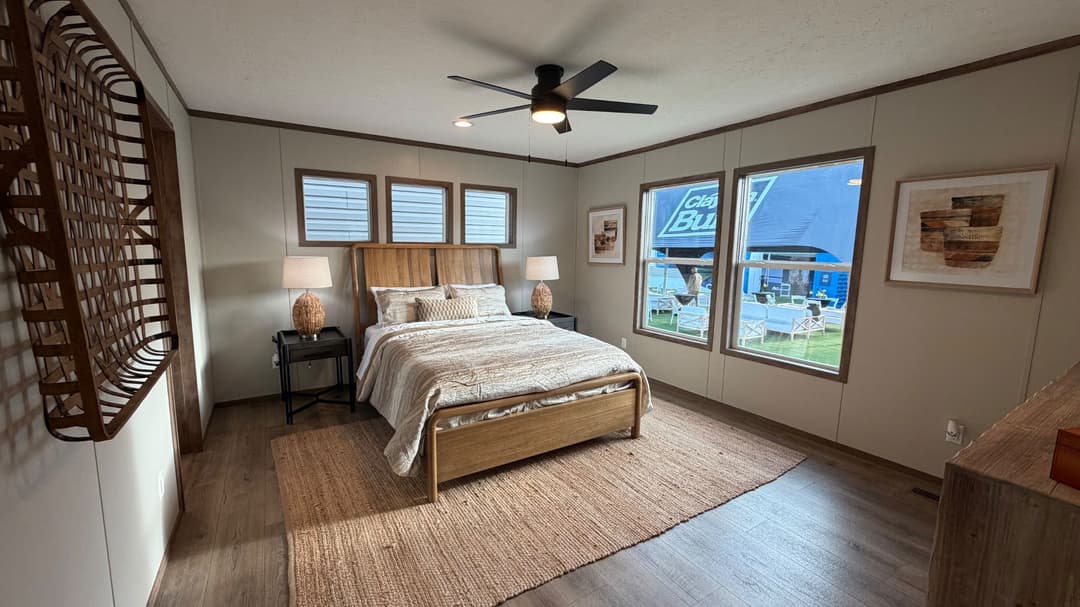 Sevier (biloxi) bedroom home features