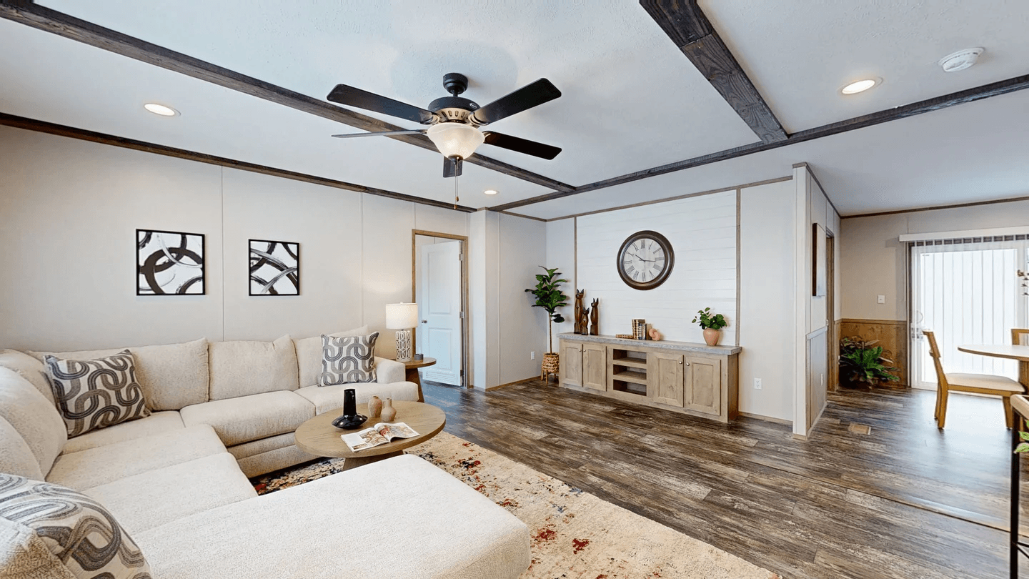 Bella vista hero and interior home features