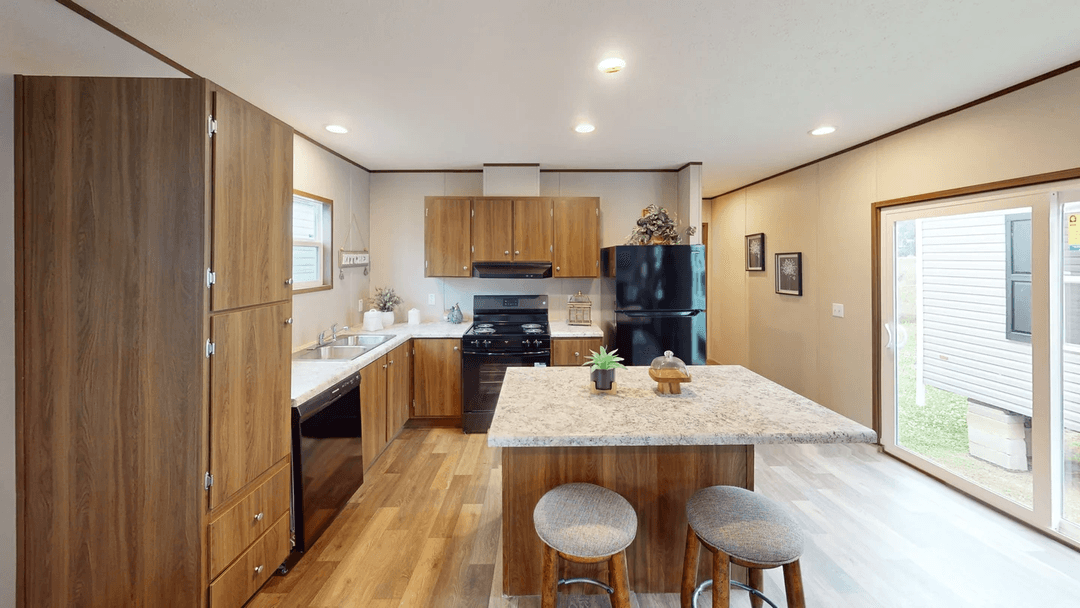 Tru birch interior home features