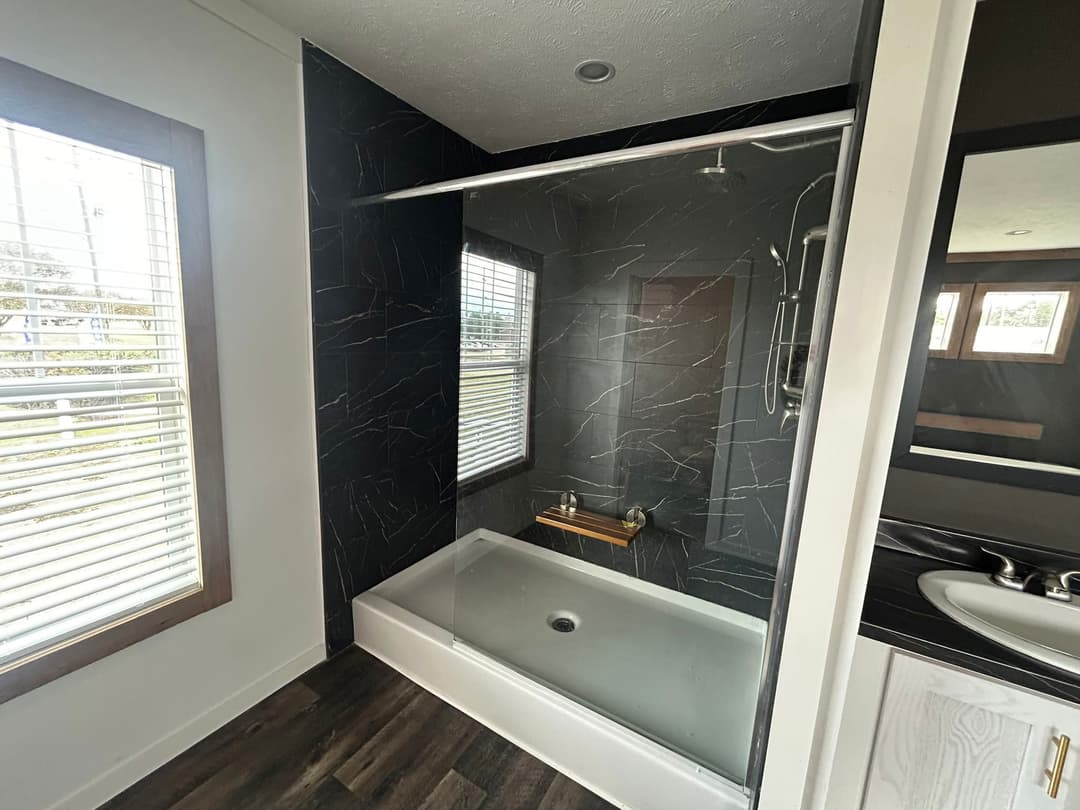Twin creek bathroom home features