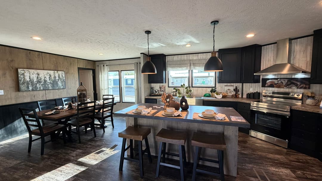 Tributary (biloxi) interior home features