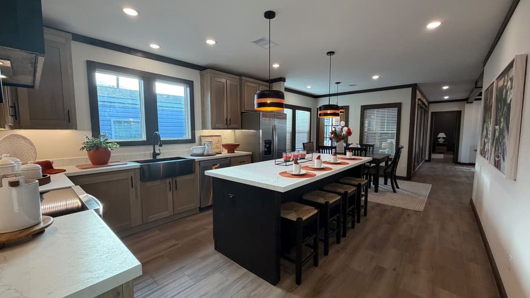 Mountain laurel (biloxi) kitchen home features