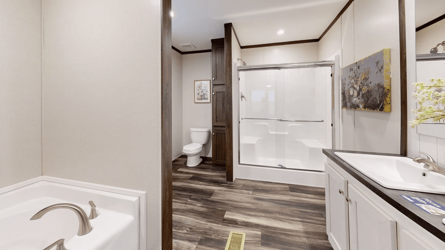 Ambition (biloxi) bathroom home features