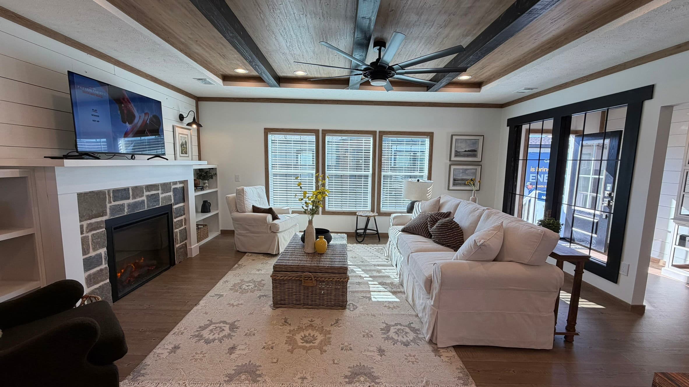 The reed (biloxi) hero home features