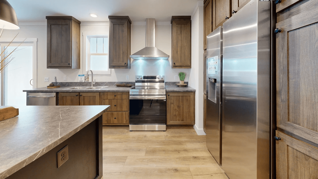 Lean on me kitchen home features