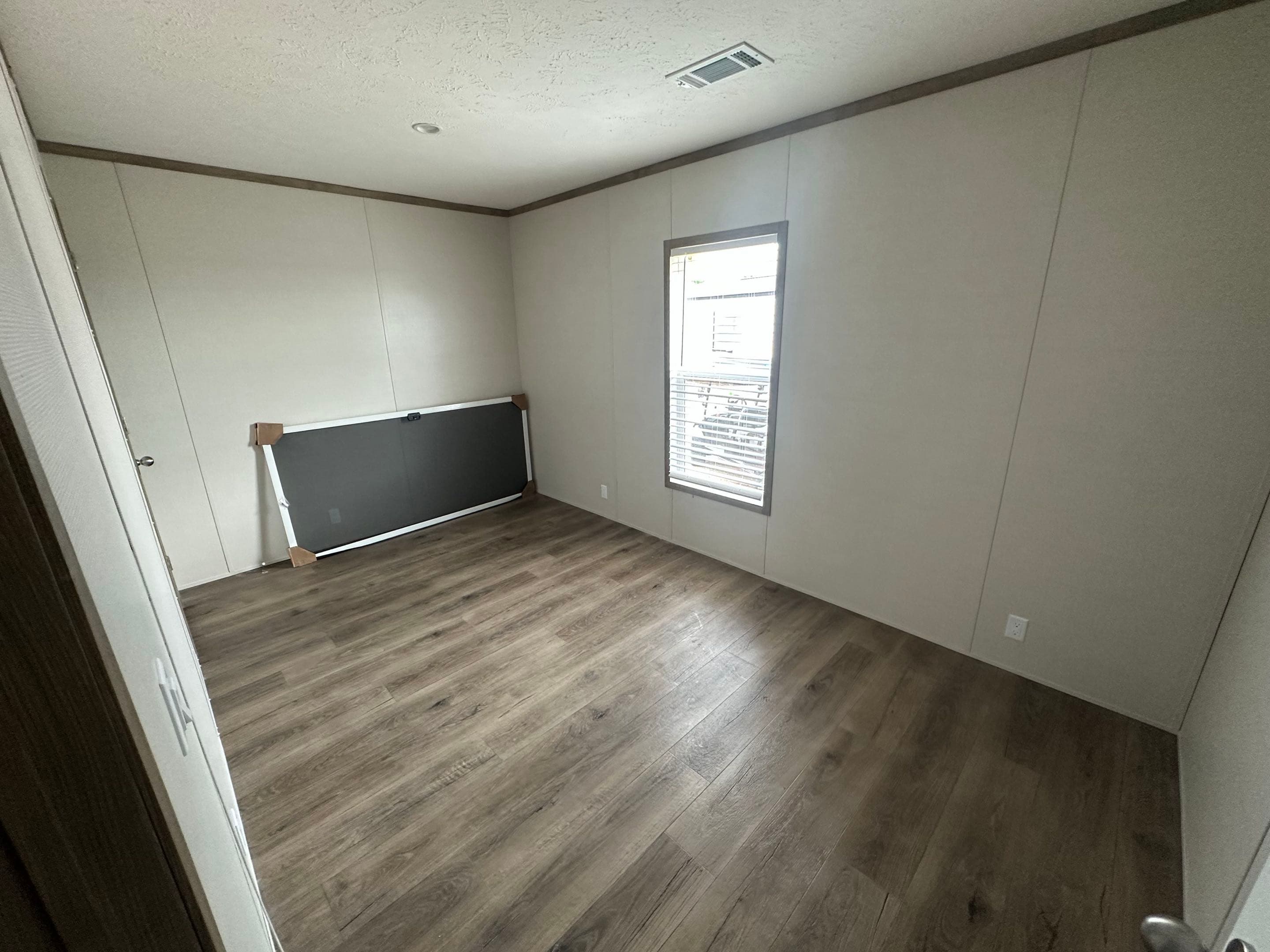 Edge bedroom home features
