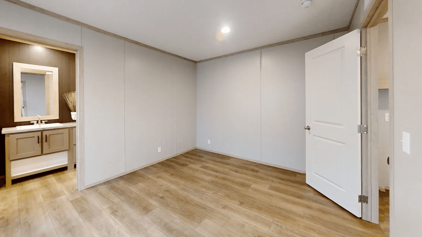 Hudson bedroom home features