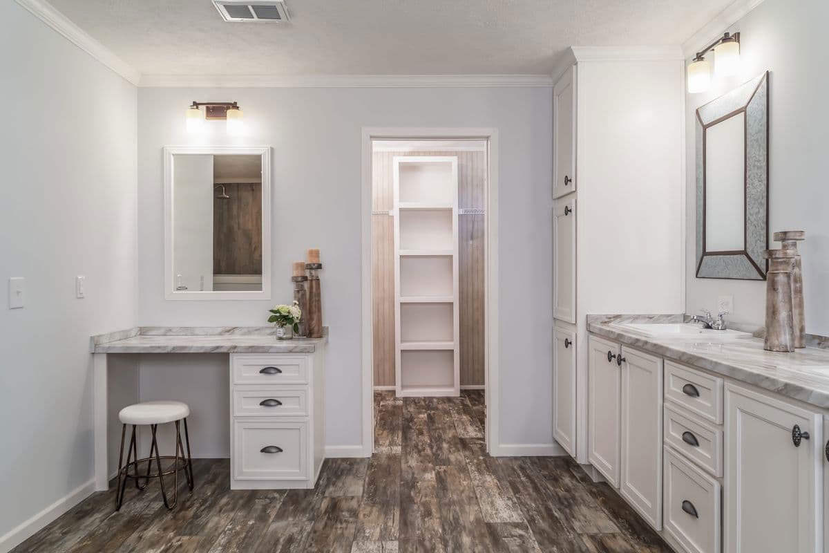 The leahy bathroom home features