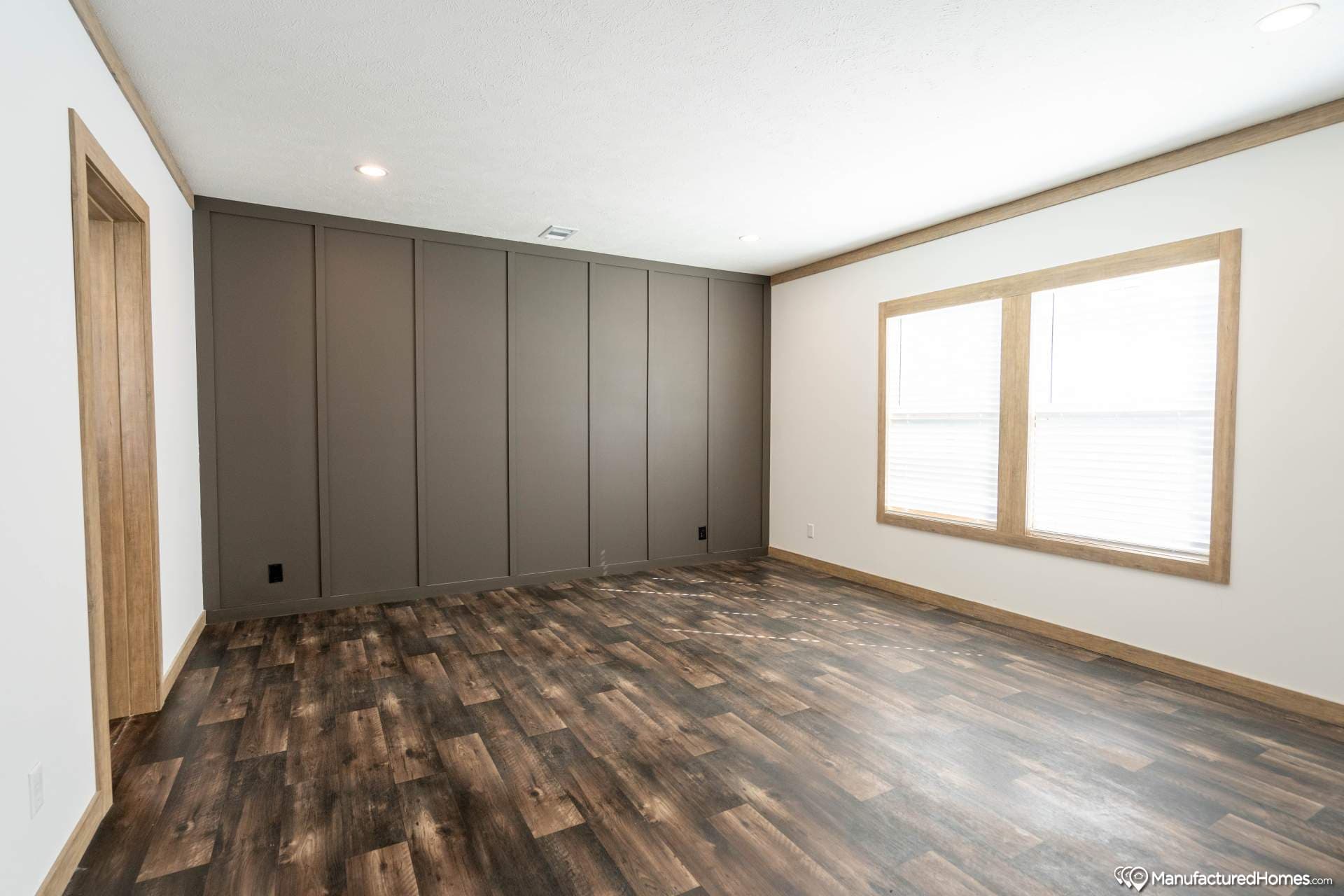 Delilah  home features