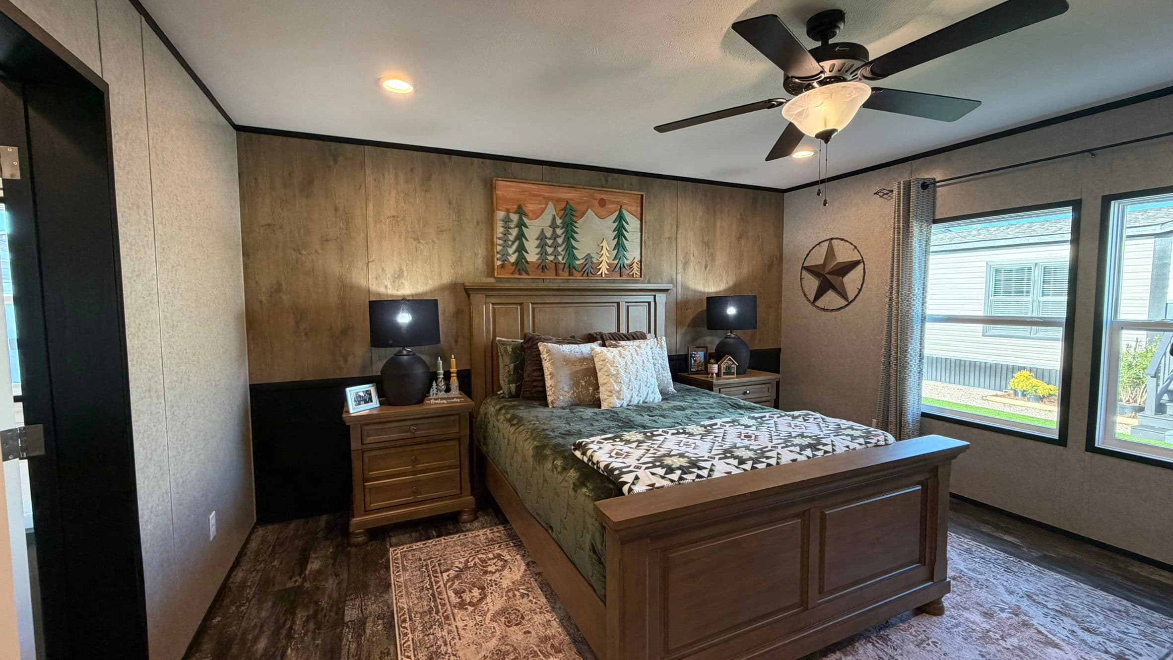 Tributary (biloxi) bedroom home features