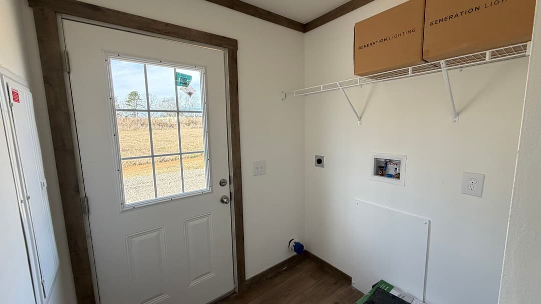 Annie interior home features