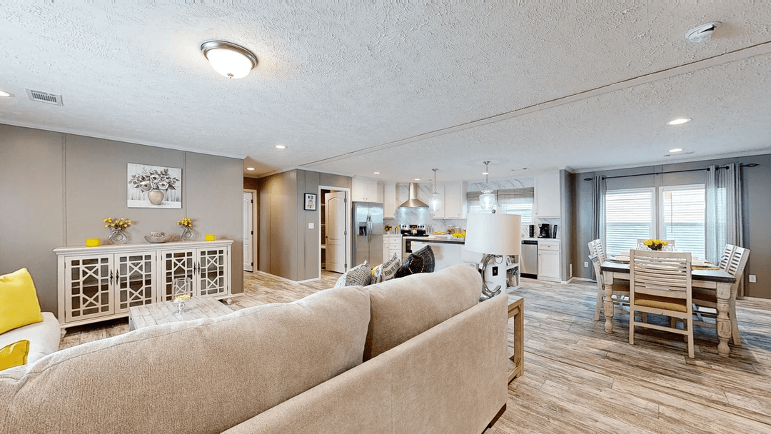 Cascade interior home features