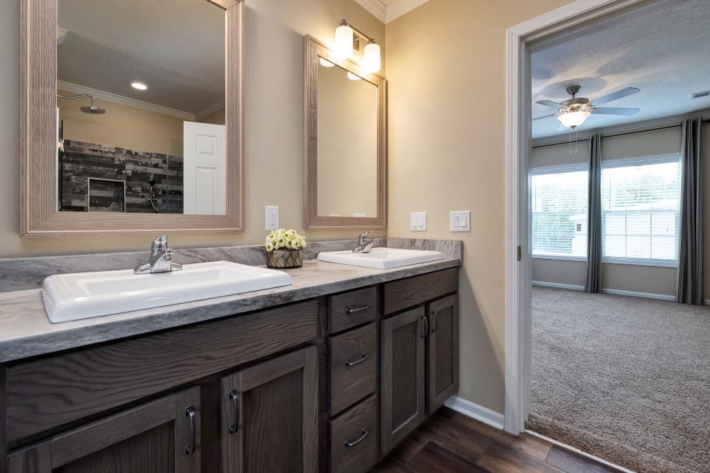 Andrew bathroom home features