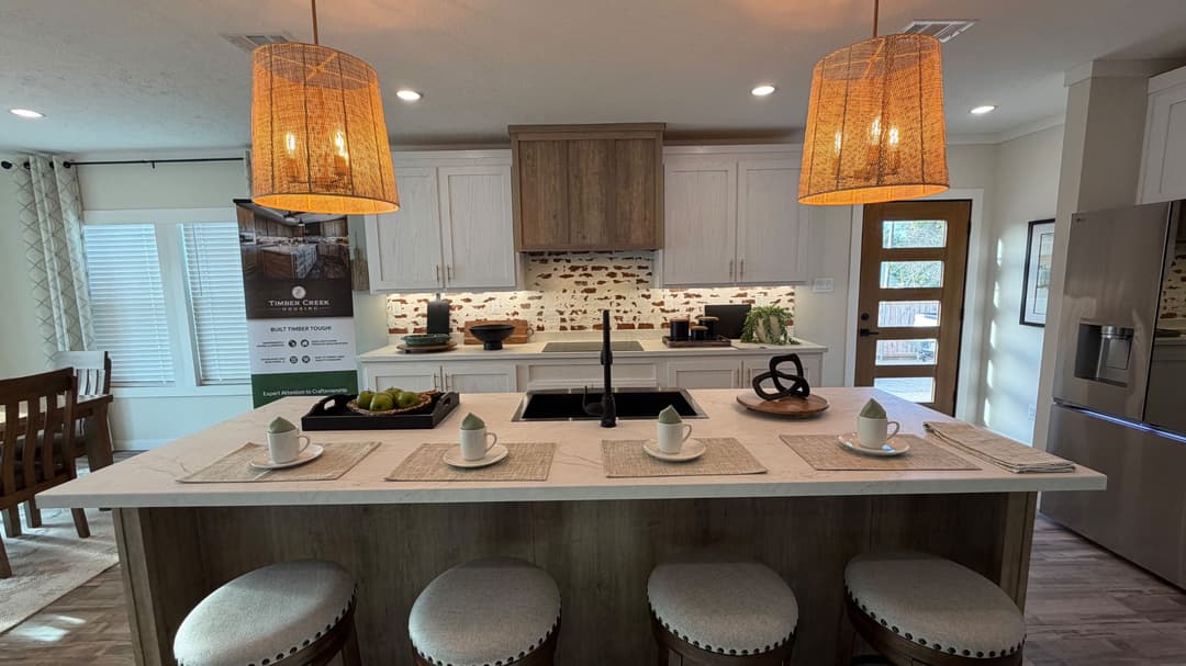 South fork (biloxi) kitchen home features