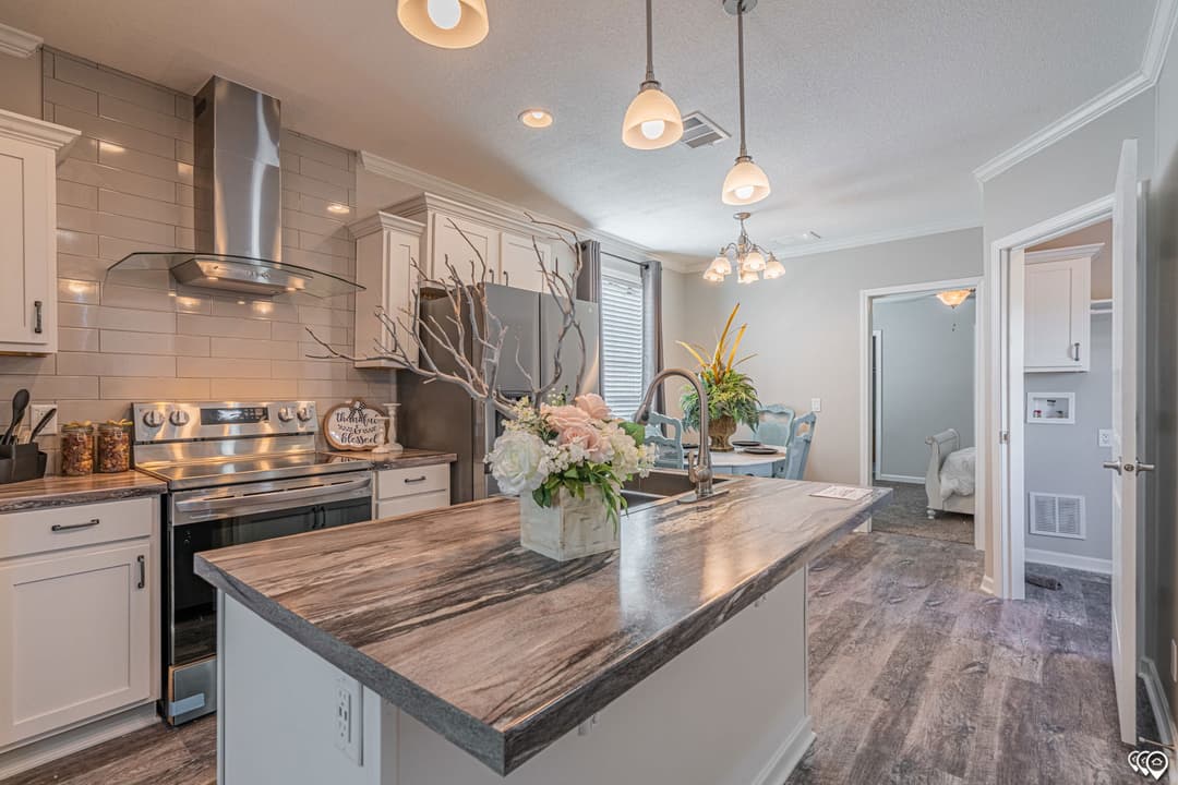 Mei kitchen home features