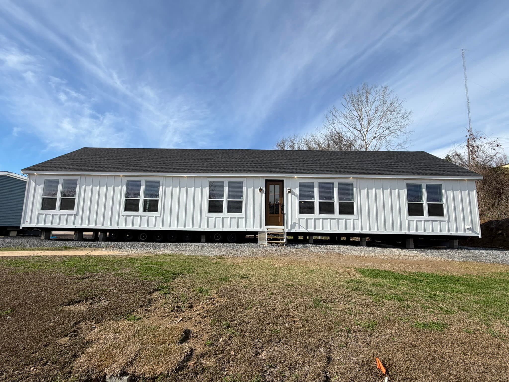 Ponderosa exterior home features