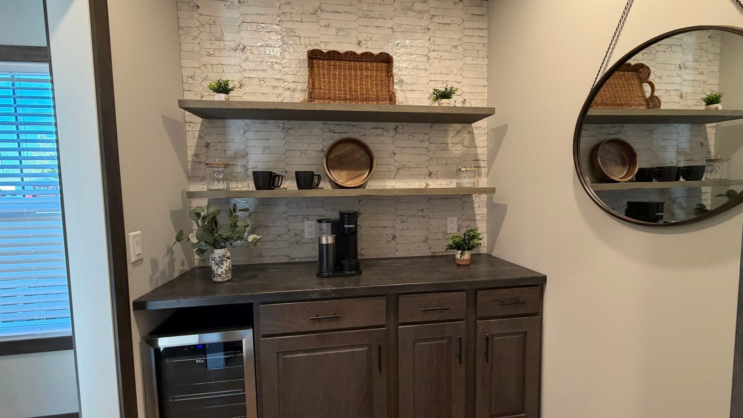 The keep (biloxi) interior home features